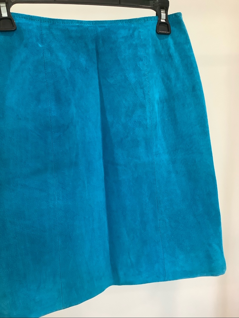 Vintage CHIA Bright Turquoise Suede Pencil Skirt, Size 12 - Picture 3 of 11